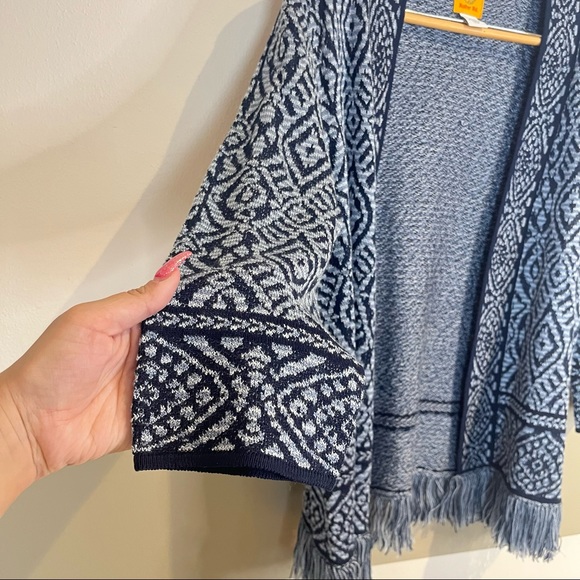 2/$25 Red Rudy Blue Knit Woven Fringe Bohemian Boho Tribal Western Cardigan L - Picture 5 of 9